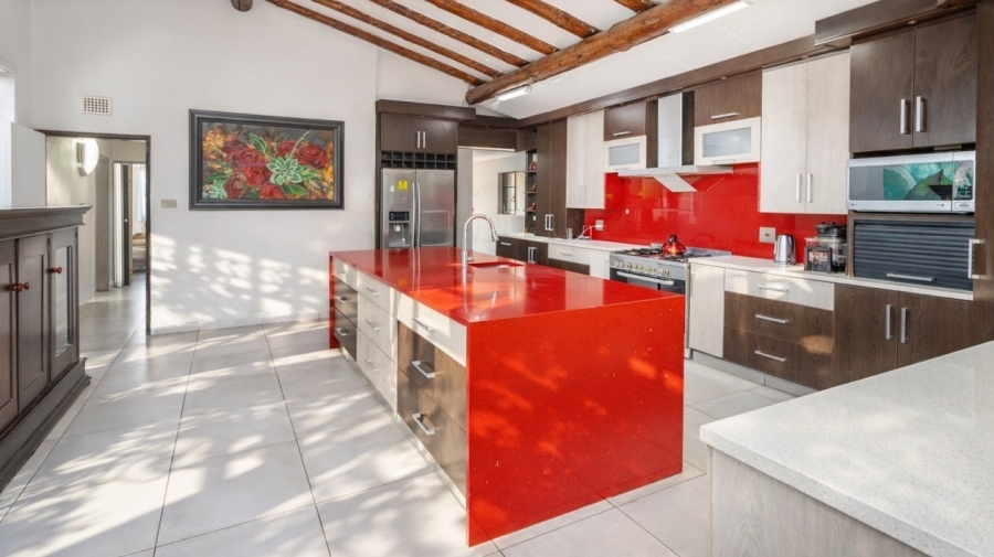 To Let 5 Bedroom Property for Rent in Schoemansville North West